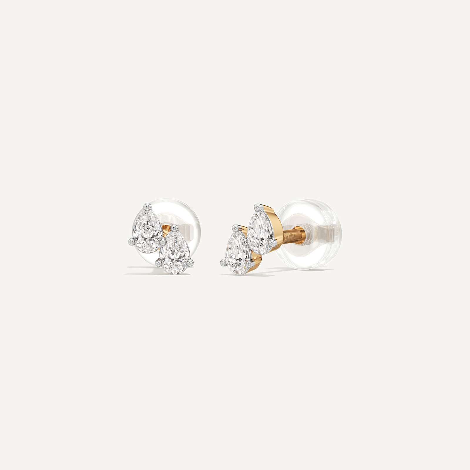 Dew Drop Pear Diamond Stud